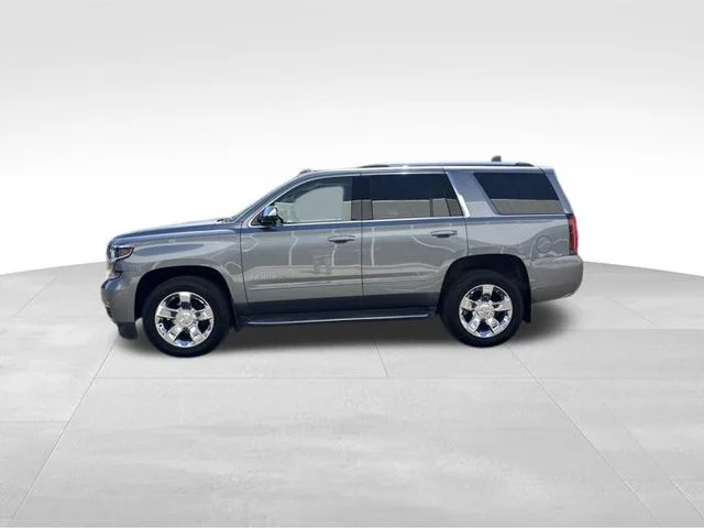 Used 2019 Gray Chevrolet Premier image 4