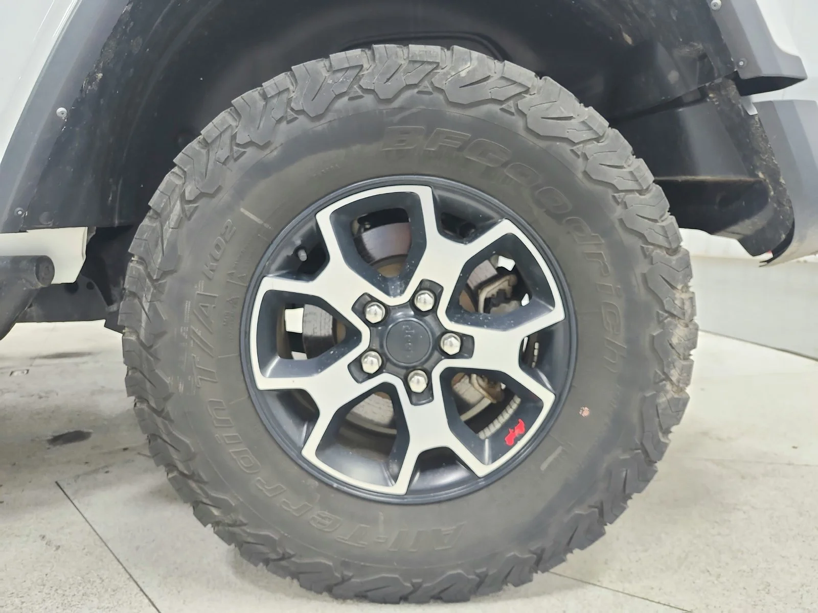 Used 2022 White Jeep Unlimited Rubicon image 19