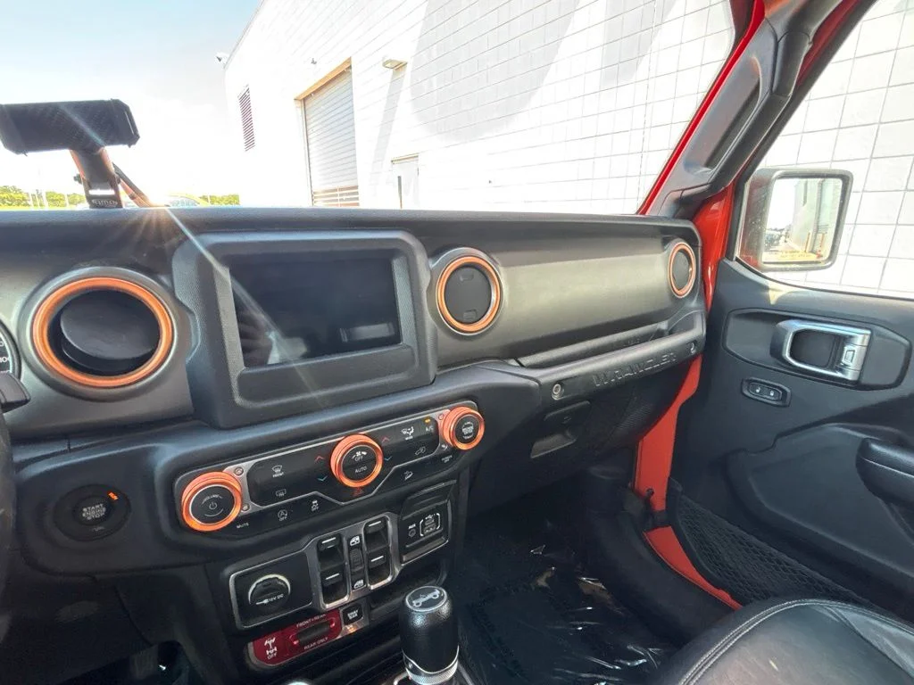 Used 2018 Orange Jeep Unlimited Rubicon image 14