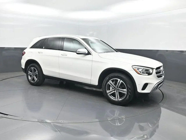 Used 2022 White Mercedes-Benz GLC 300 image 34