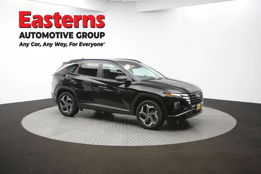 Used 2022 Black Hyundai SEL image 46