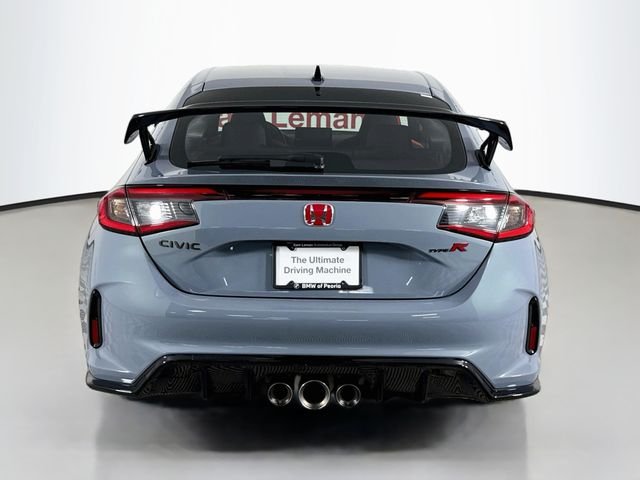 Used 2024 Sonic Gray Pearl Honda  image 6