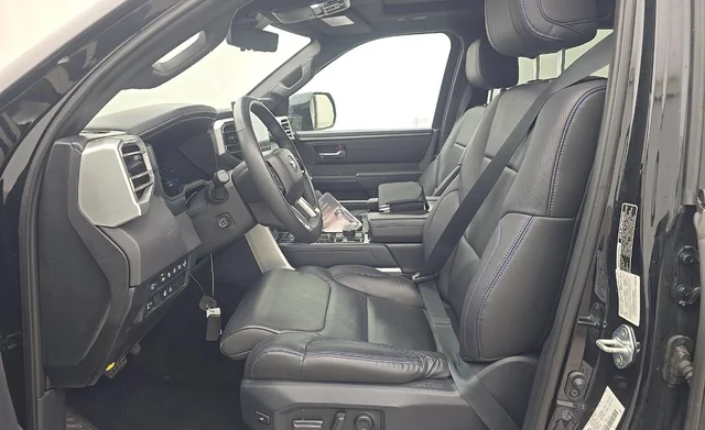 Used 2025 Black Toyota Platinum image 3