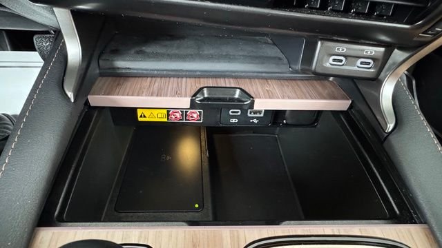 2023 Lexus RX Hybrid 350h - Photo 30