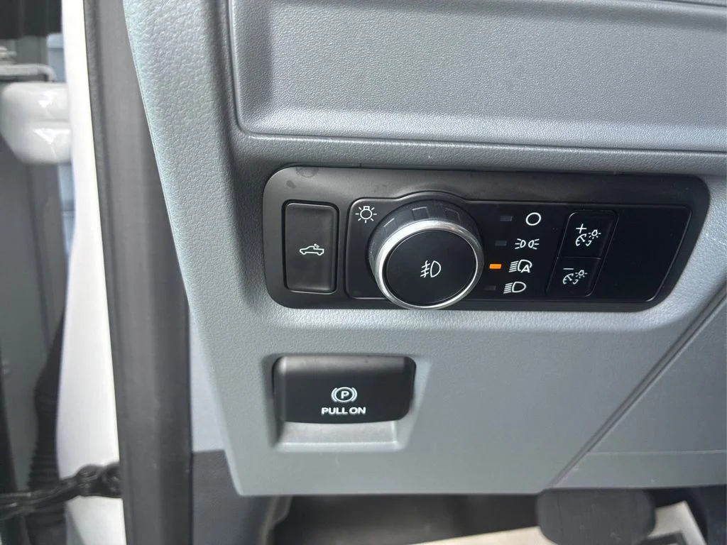 Used 2023  Ford XLT image 15