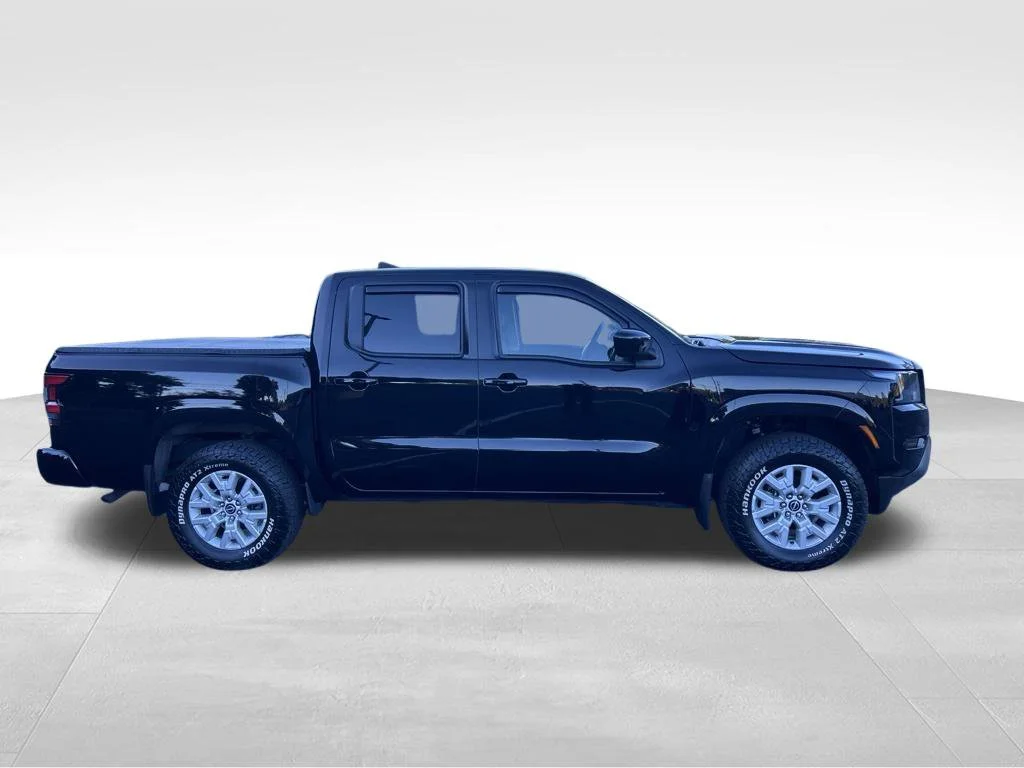 Used 2023 Black Nissan SV image 6