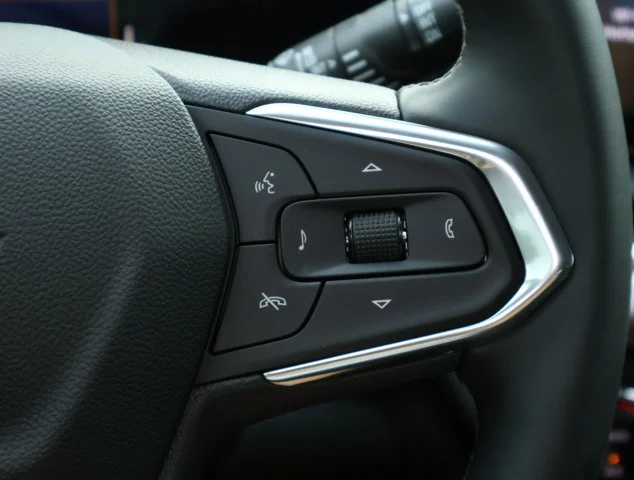 2026 Chevrolet Trax LT - Photo 13