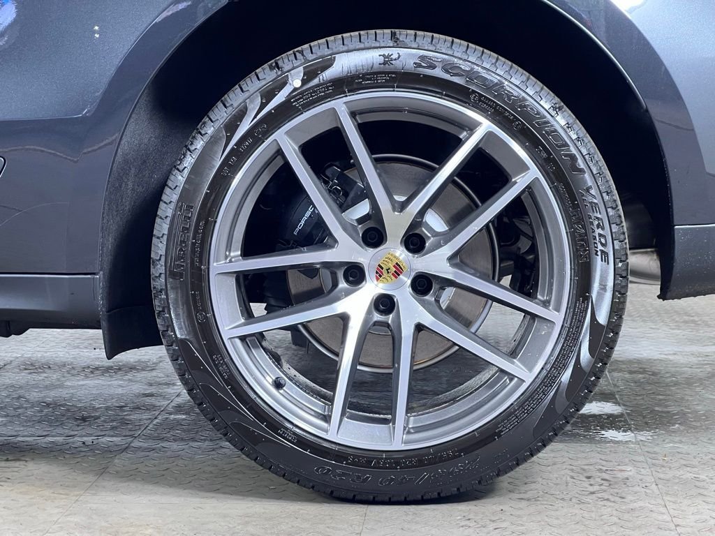 New 2026 Volcano Grey Metallic Porsche  image 12