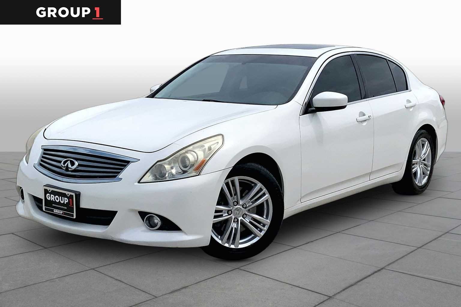 2013 INFINITI G 37 Journey's photo
