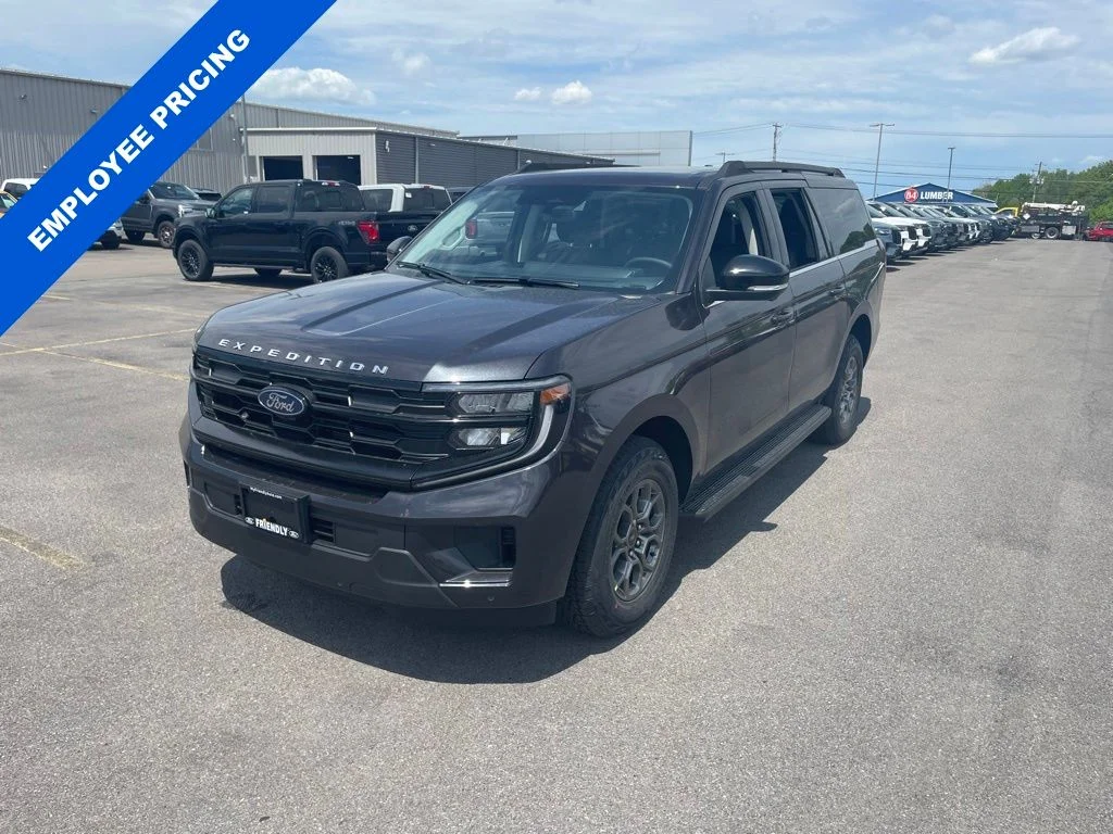 2026 Ford Expedition Active MAX 4x4's photo