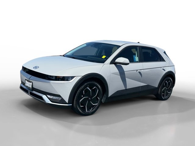 Used 2024 Cyber Gray Hyundai SEL image 1
