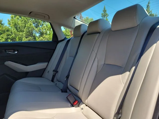 2023 Honda Accord Hybrid Touring - Photo 9