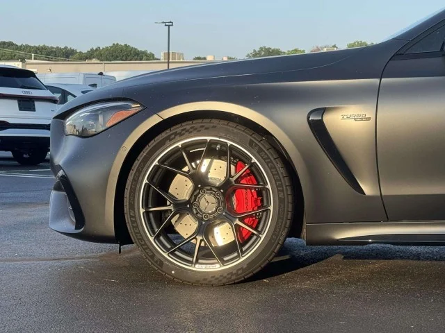 New 2026 MANUFAKTUR exclusive graphite grey magno Mercedes-Benz AMG® CLE 53 4MATIC+ Coupe image 4