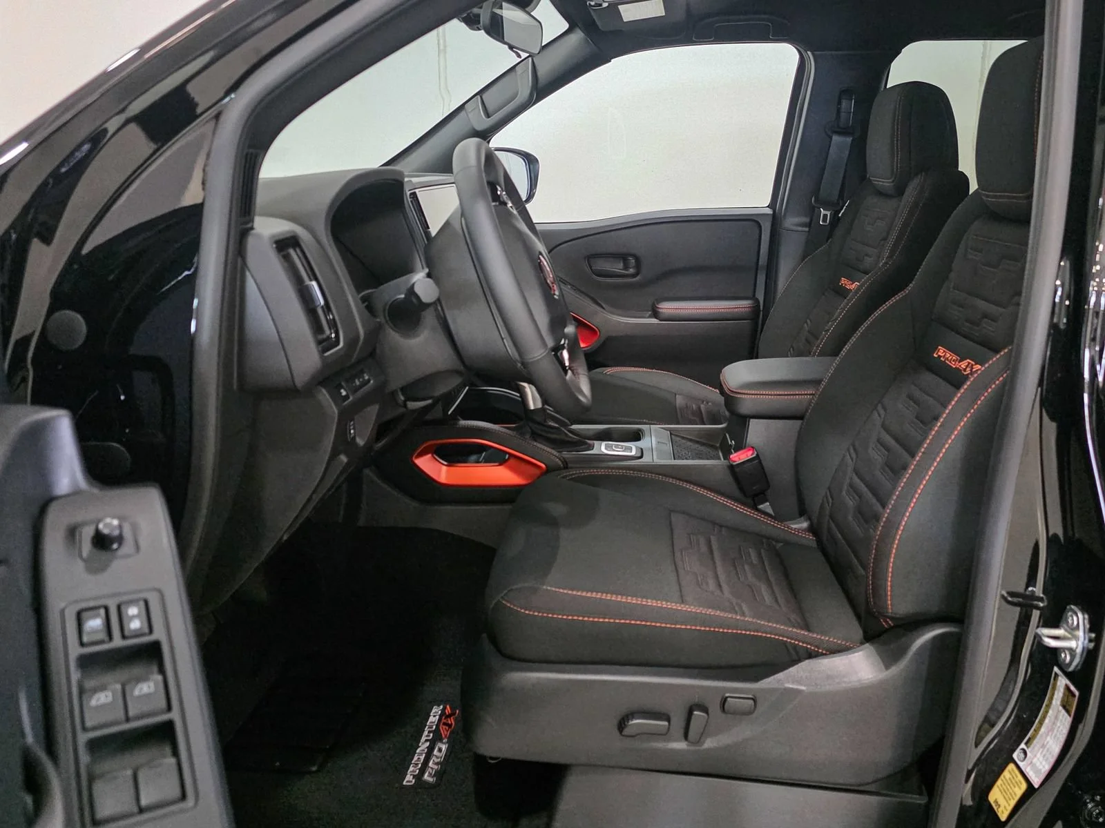 2026 Nissan Frontier PRO-4X - Photo 19