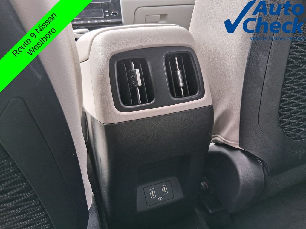 Used 2023 Red Hyundai SEL image 26