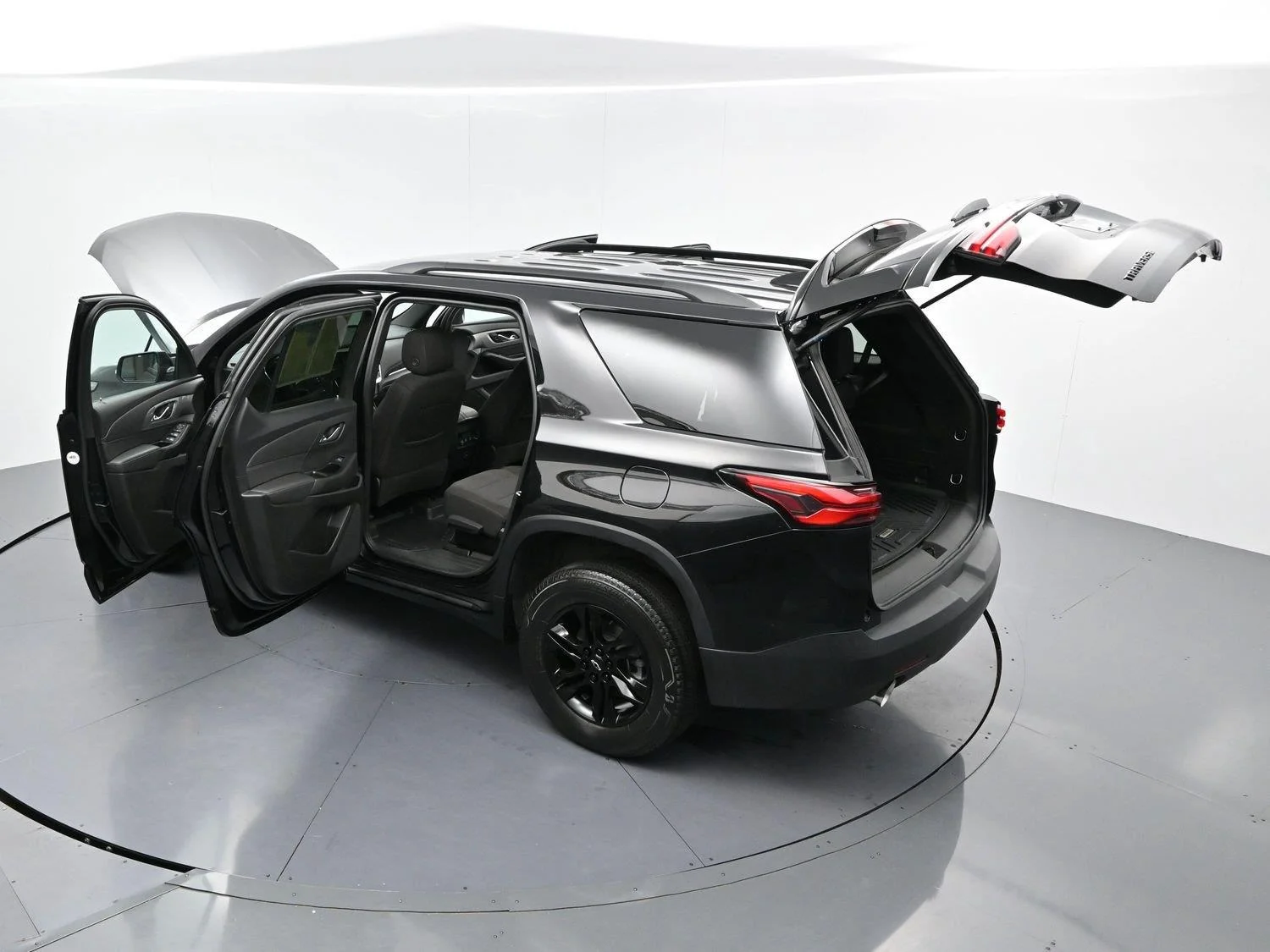 Used 2023 Mosaic Black Metallic Chevrolet LT Cloth image 41