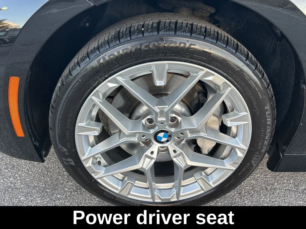 Used 2025 Black BMW 330i xDrive image 19