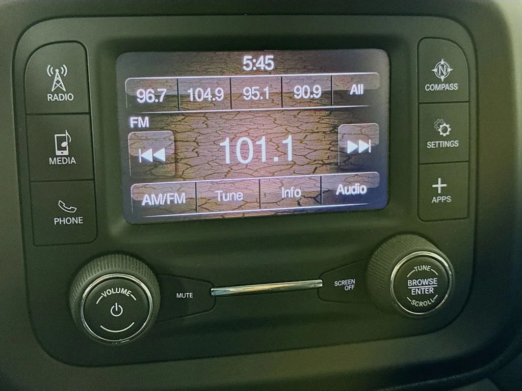 Used 2020 Gray Jeep Sport image 18