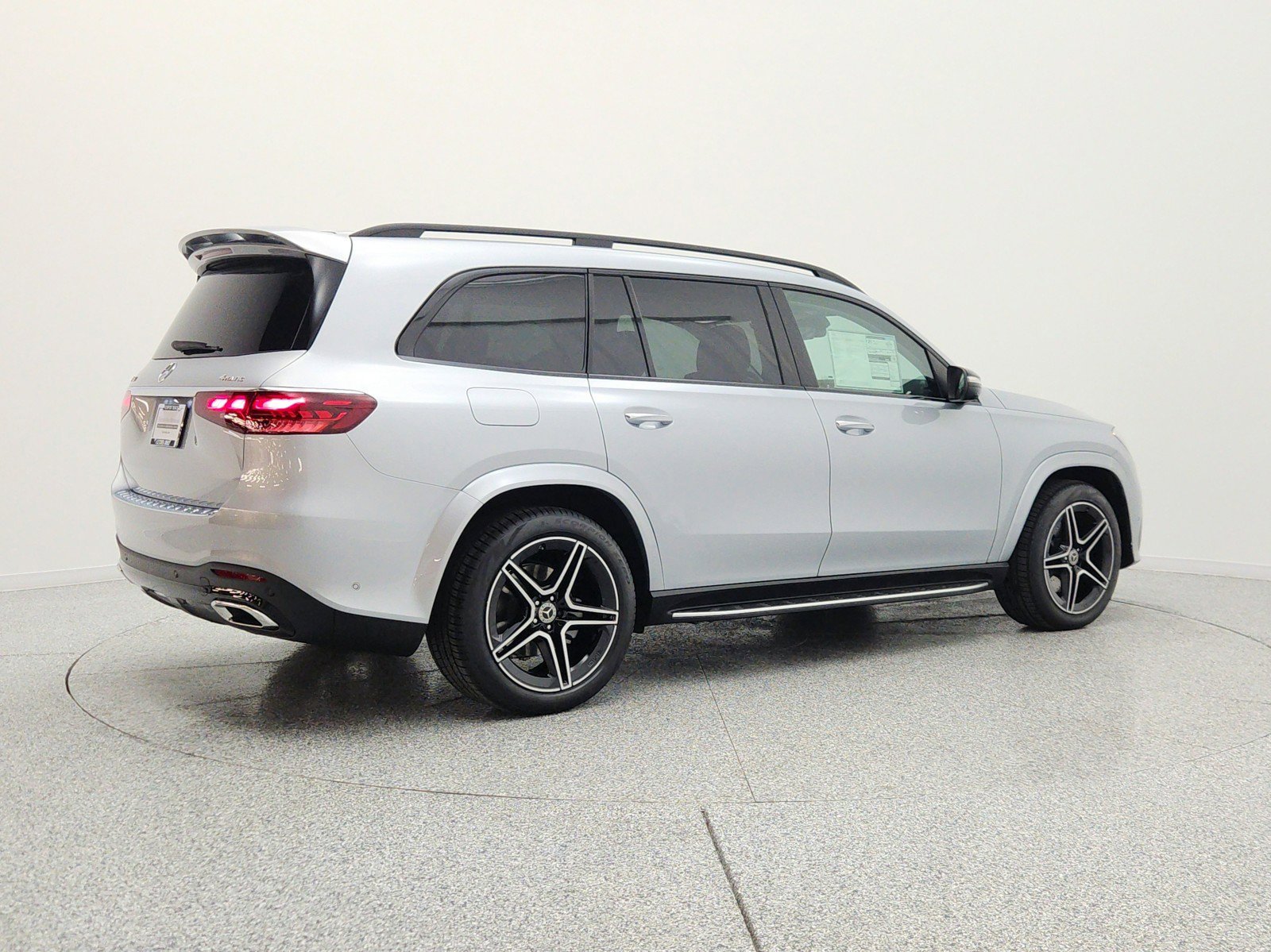 New 2026 Cirrus Silver Metallic Mercedes-Benz GLS 450 4MATIC® SUV image 34