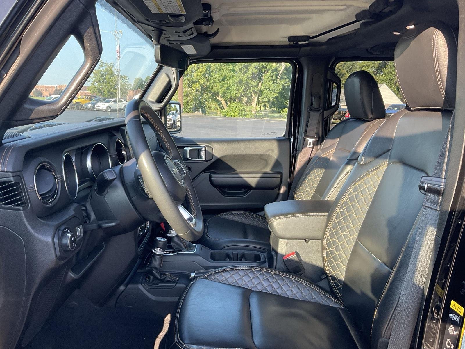 Used 2023 Black Clearcoat Jeep High Altitude image 9
