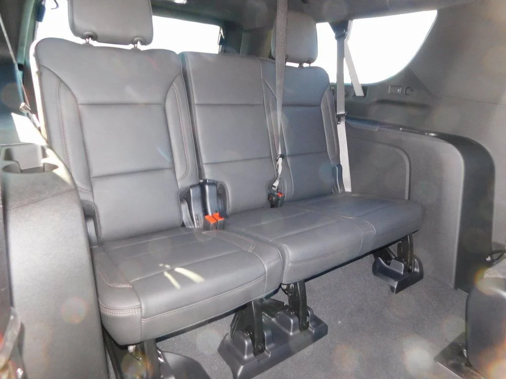2025 Chevrolet Suburban High Country - Photo 35