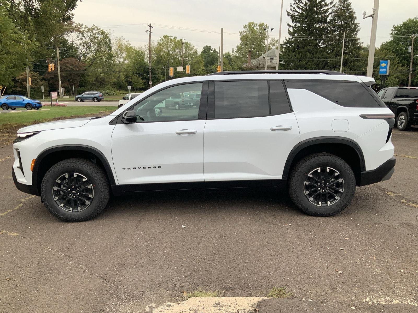 2026 Chevrolet Traverse Z71 - Photo 4