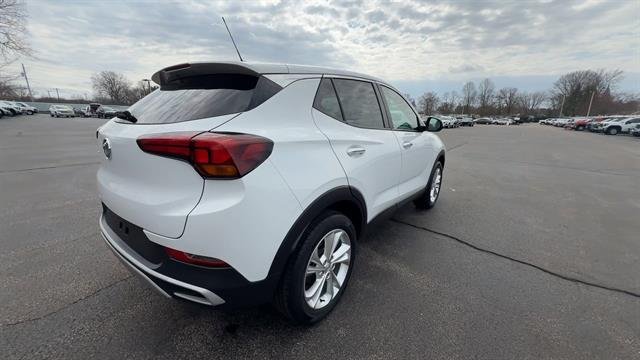 Used 2023 Summit White Buick Preferred image 8