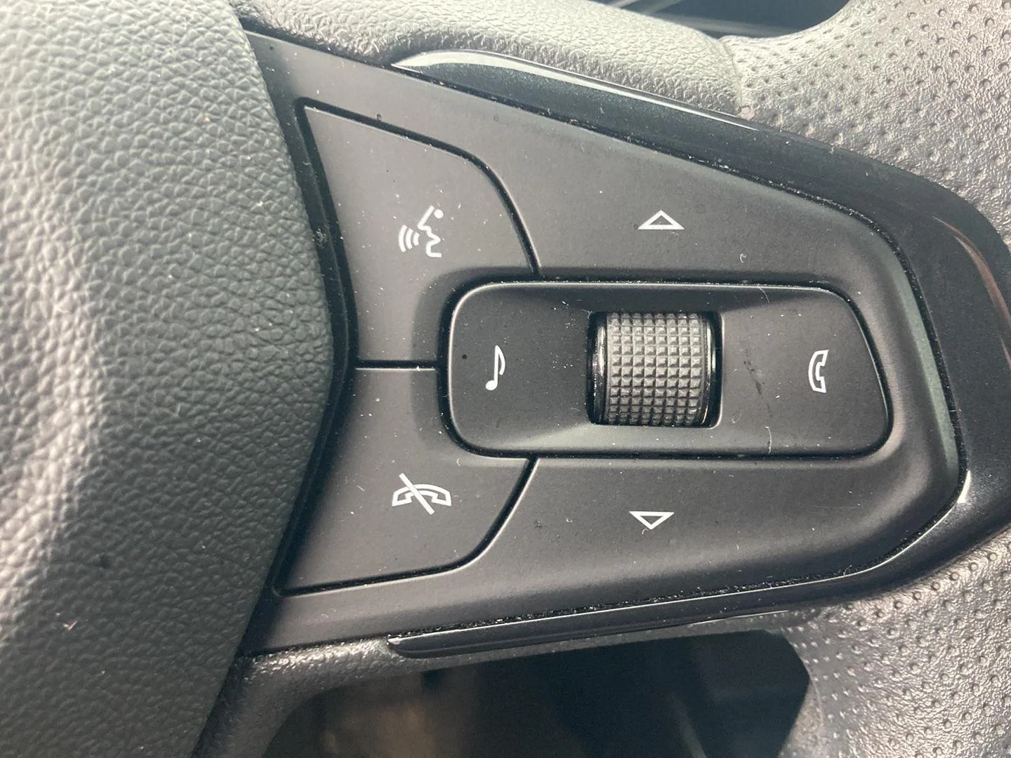 Used 2024 Mosaic Black Metallic Chevrolet LT image 13