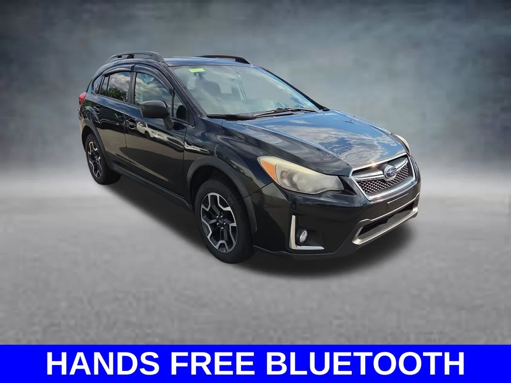 Used 2017 Black Subaru 2.0i image 3