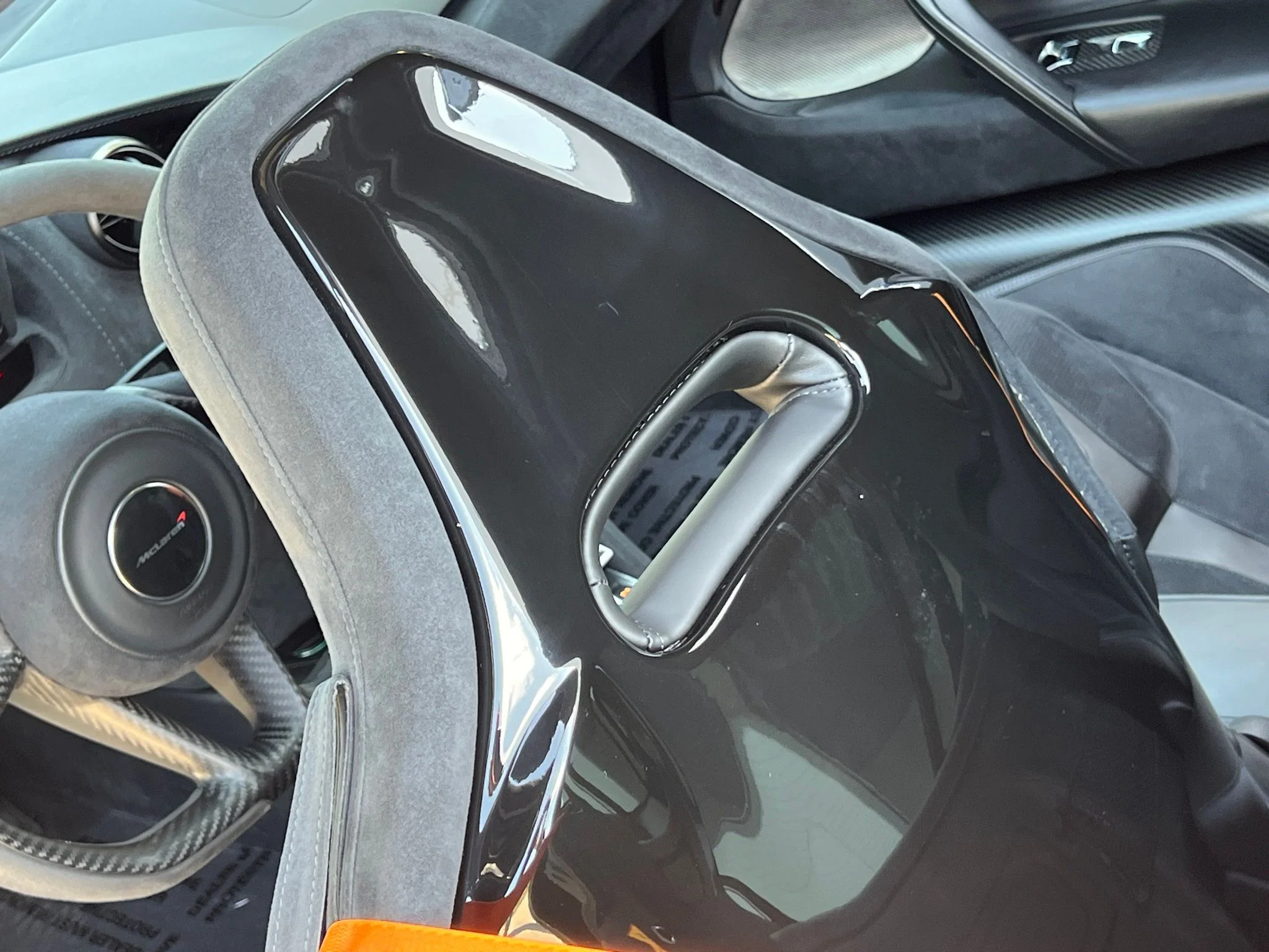 Used 2018 Blue McLaren Performance image 42