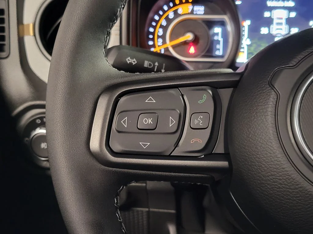 2026 Jeep Wrangler 4-Door photo 4