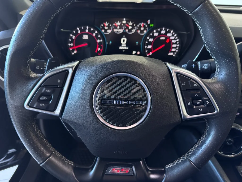 2018 Chevrolet Camaro 1SS - Photo 11