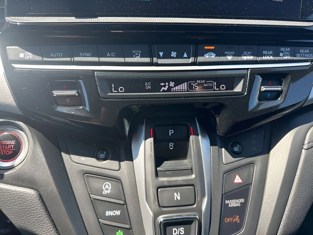 Used 2025 White Honda Sport-L image 21