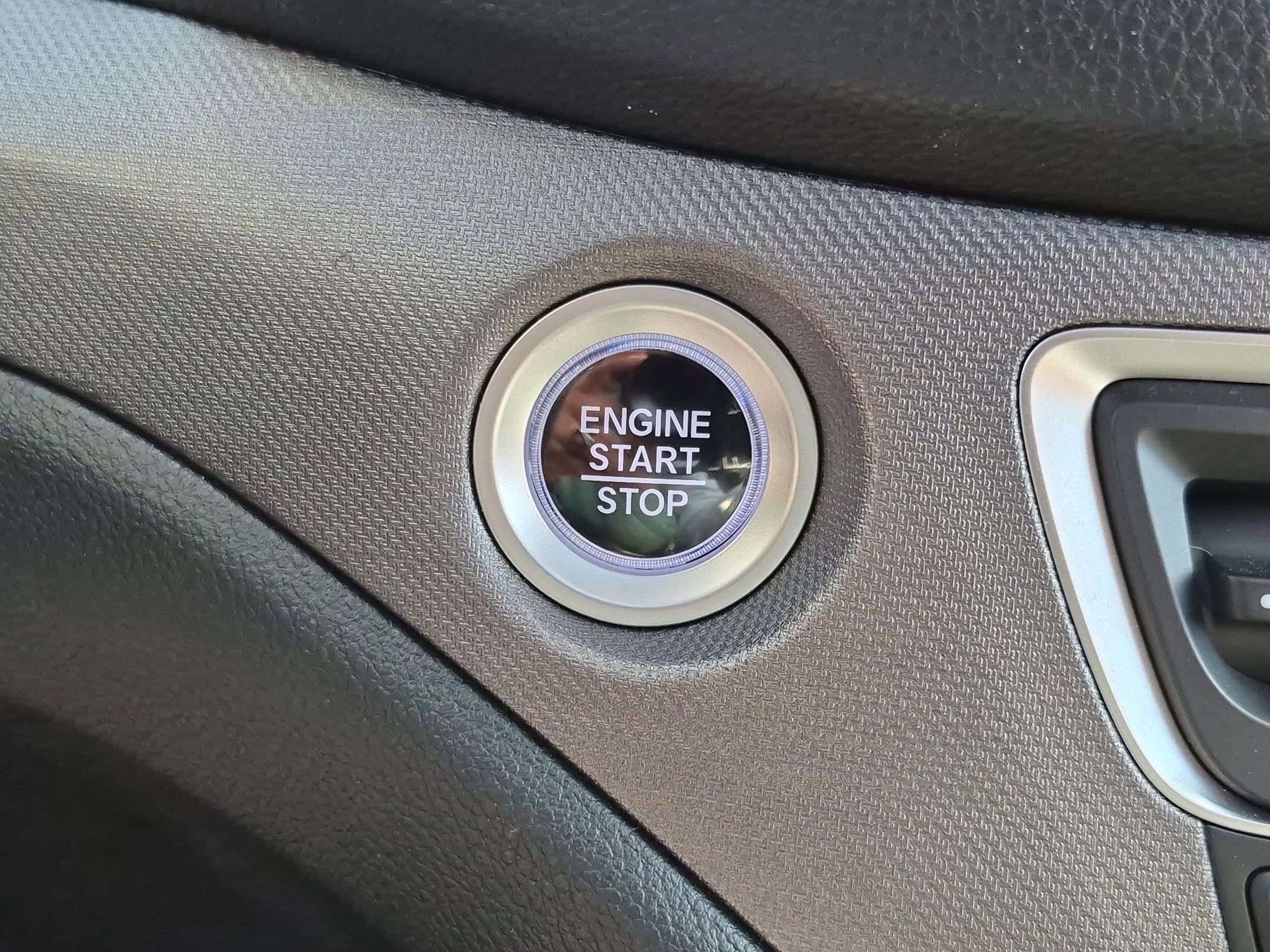Certified Used 2023 Sonic Gray Pearl Honda RTL image 18