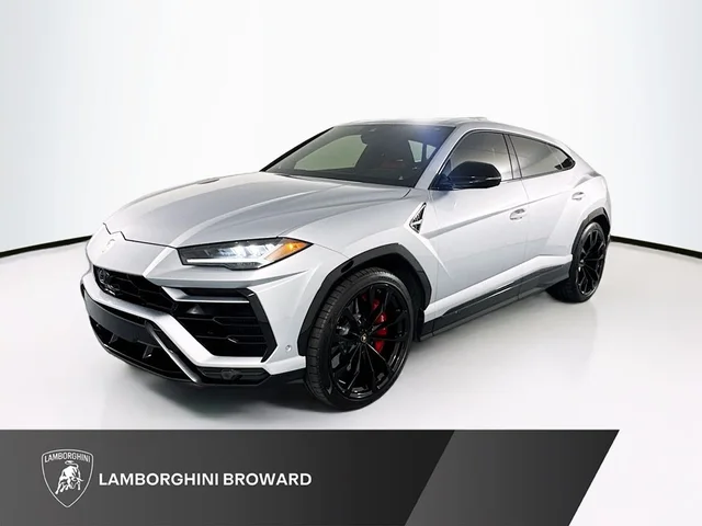 2022 Lamborghini Urus 