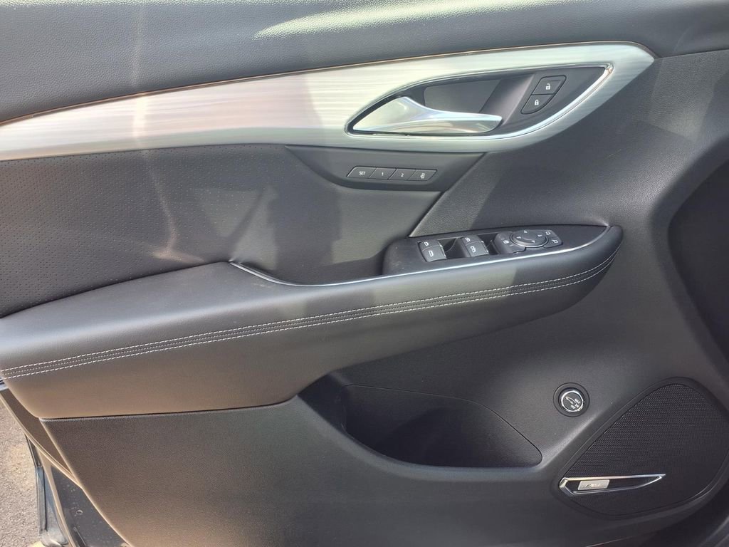 New 2026 Quartz Blue Metallic Buick Avenir image 11