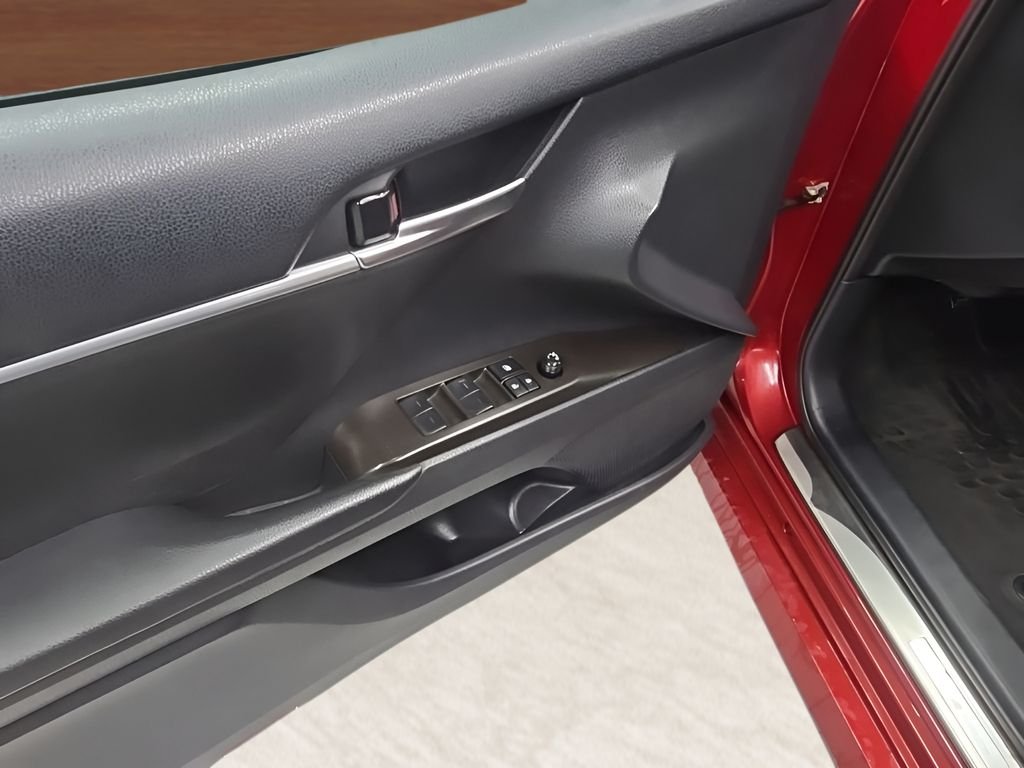 Used 2022 Red Toyota LE image 9
