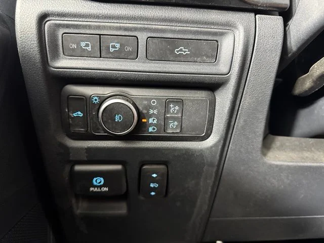 Certified Used 2022 White Metallic Ford XLT image 20