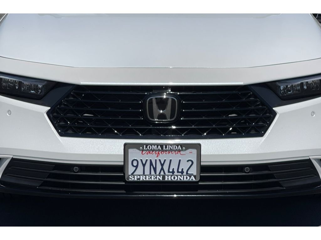 Used 2026 Platinum White Pearl Honda EX-L image 46