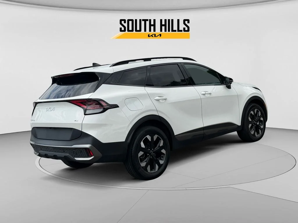 Certified Used 2023 White Kia X-Line Prestige image 5