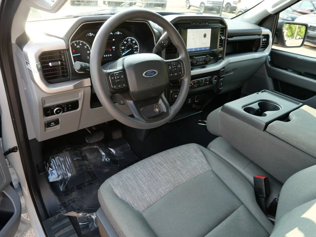 2023 Ford F-150 XLT - Photo 3