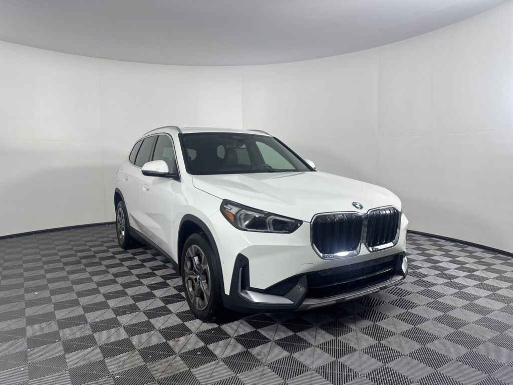 2023 Bmw X1 XDrive28i photo 3