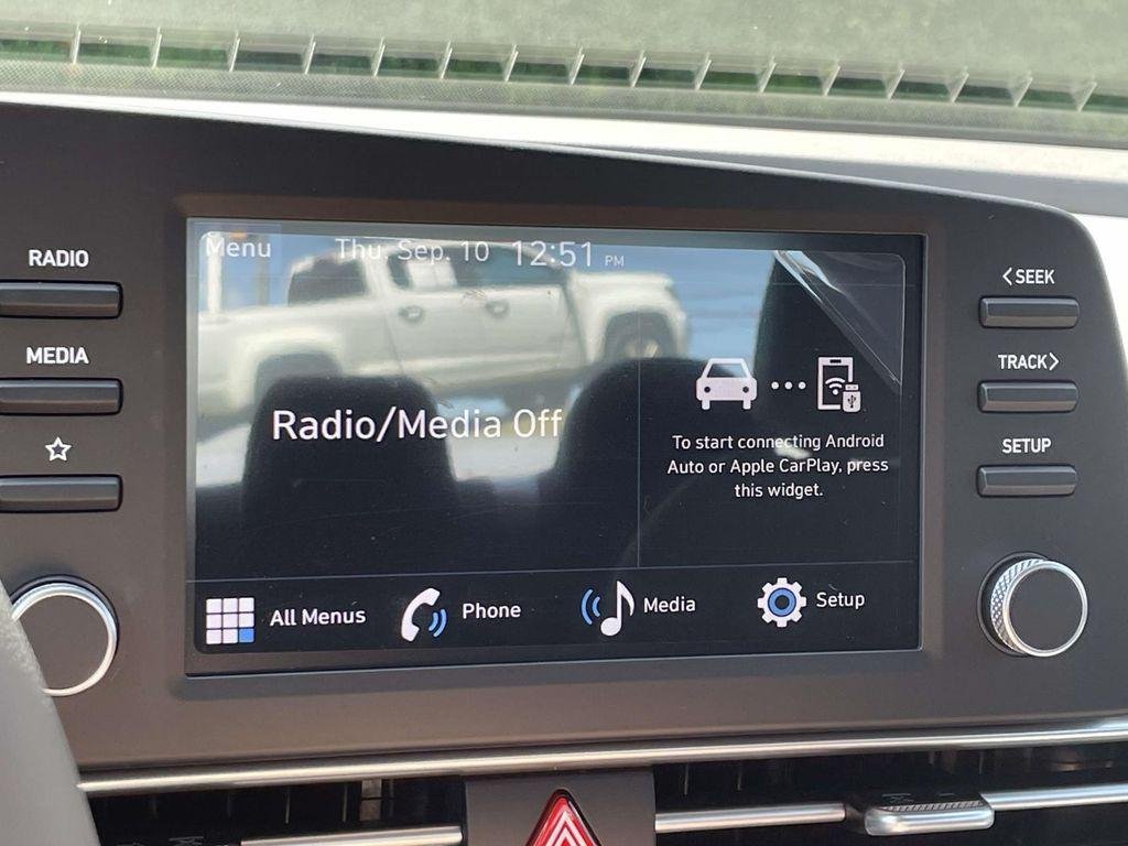 New 2026 Gray Hyundai SE image 23