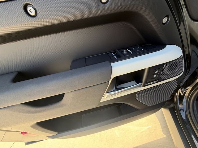 Certified Used 2023 Black Land Rover SE image 11