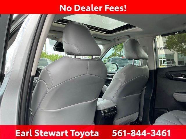 Certified Used 2025 Silver Toyota XLE image 25