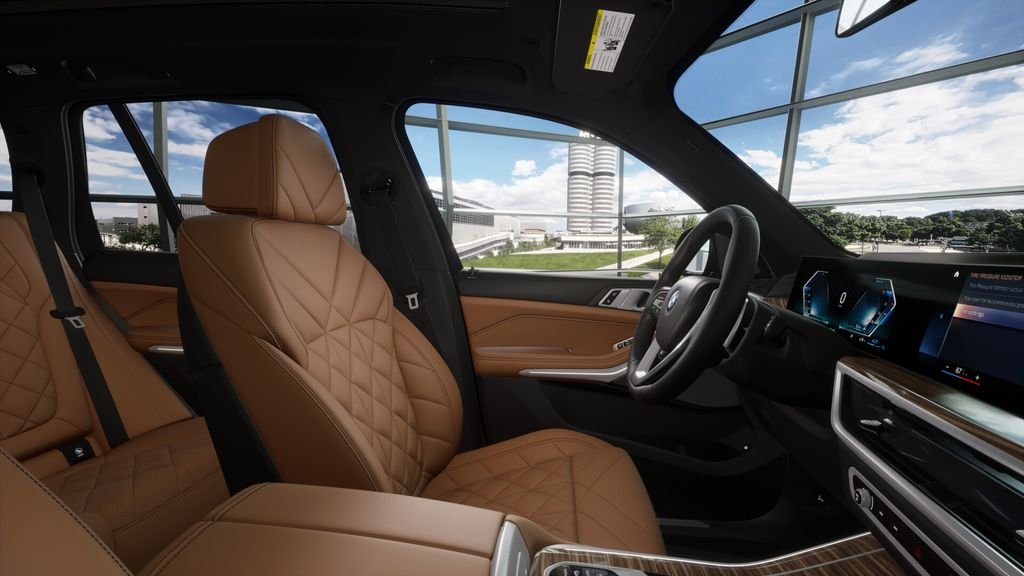 Used 2026 Mineral White Metallic BMW xDrive50e image 35
