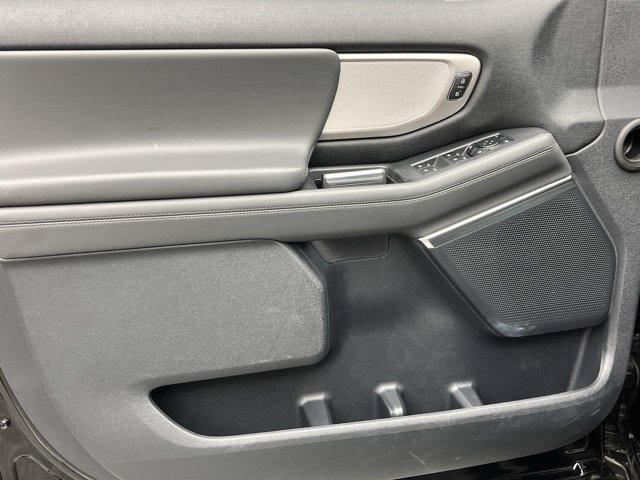 Used 2026 Agate Black Metallic Ford Active image 10