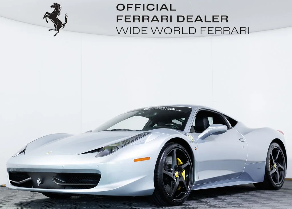 2011 Ferrari 458 -'s photo
