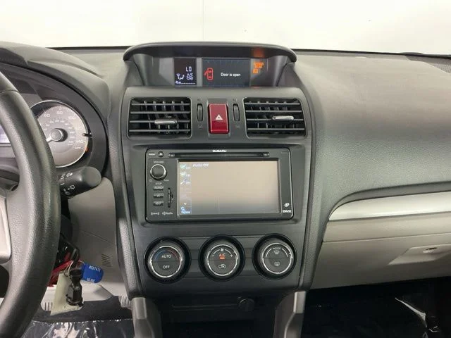 Used 2014 Green Subaru 2.5i Limited image 17