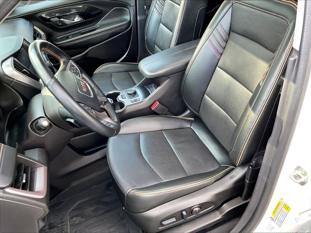 Used 2024 Summit White GMC AT4 image 10